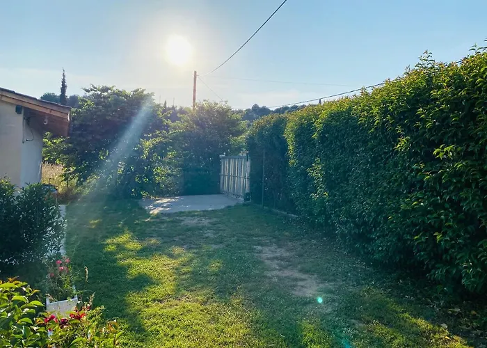 The Mansion Of Dionisos And Dimitras 5 *